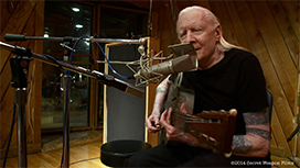 Greg Olliver: Johnny Winter - Down & Dirty