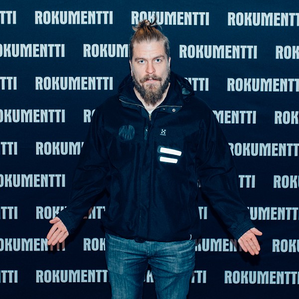 Sunnuntain yleisöä Rokumentissa. Kuva: Antti Pitkäjärvi